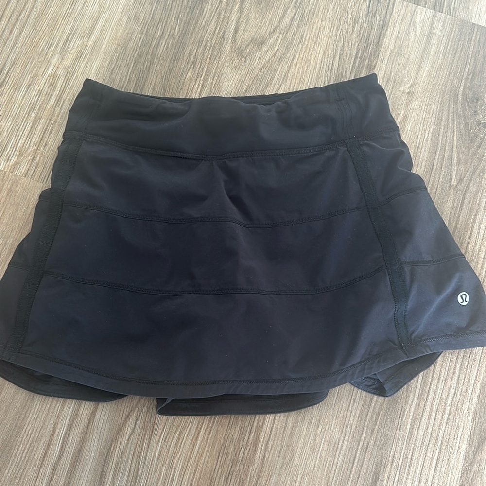 Lululemon Pace Rival Mid-Rise Skirt